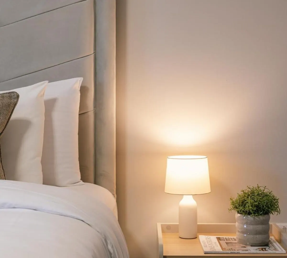 Chic 2-Bed, 2 Bath Apt In City Centre Sleeps 6, Free Secure Parking Belfast Großbritannien