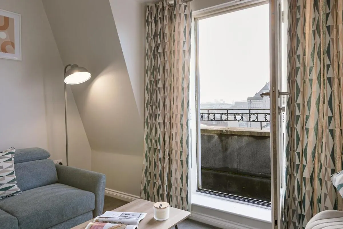 Chic 2-Bed, 2 Bath Apt In City Centre Sleeps 6, Free Secure Parking Belfast Apartamento